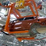 Производство легковых машин в РФ упало на четверть